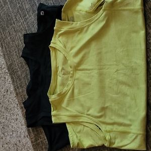 2 pk Fabletics tops